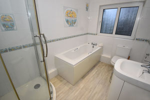 - click for photo gallery